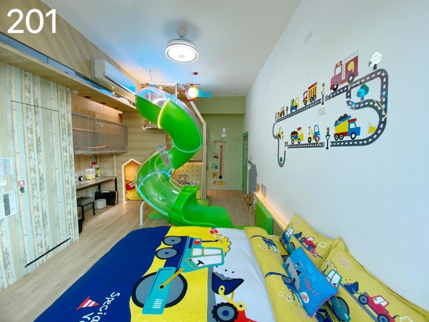 Wind Natural Parent-Child Inn โหวลี่ ภายนอก รูปภาพ